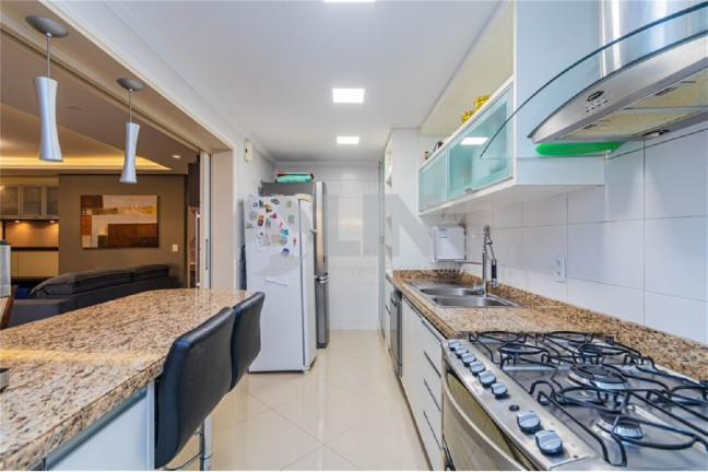 Imagem Apartamento com 3 Quartos à Venda, 126 m² em Menino Deus - Porto Alegre Imagem Apartamento com 3 Quartos à Venda, 126 m² em Menino Deus - Porto Alegre