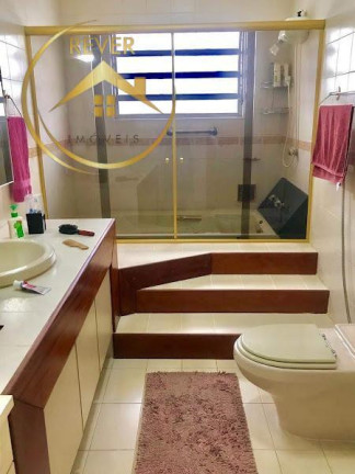 Imagem Casa com 3 Quartos à Venda, 233 m² em Parque São Quirino - Campinas Imagem Casa com 3 Quartos à Venda, 233 m² em Parque São Quirino - Campinas