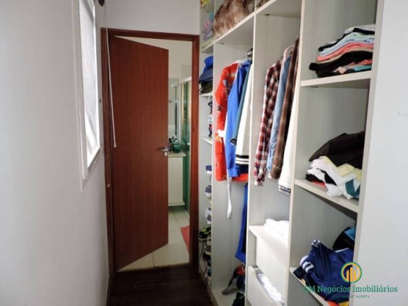 Imagem Casa de Condomínio com 4 Quartos à Venda, 400 m² em Golf Village - Carapicuíba