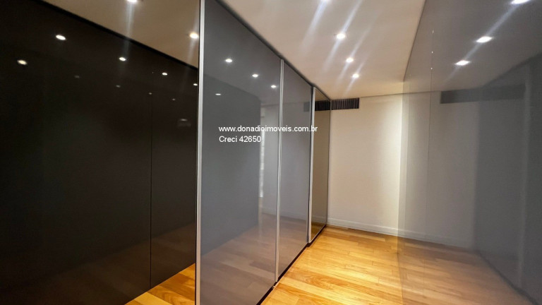 Imagem Apartamento com 3 Quartos à Venda, 316 m² em Agronômica - Florianópolis Imagem Apartamento com 3 Quartos à Venda, 316 m² em Agronômica - Florianópolis