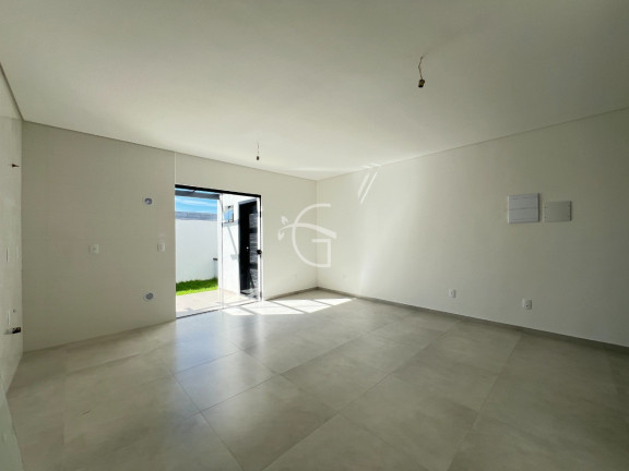 Imagem Casa com 3 Quartos à Venda,  em Vila Nova - Joinville