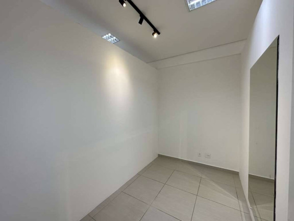 Imagem Sala Comercial à Venda, 56 m² em Granja Viana - Cotia Imagem Sala Comercial à Venda, 56 m² em Granja Viana - Cotia