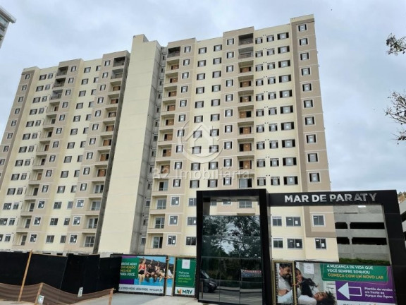 Apartamento à Venda, 45 m² em Alcantara - São Gonçalo