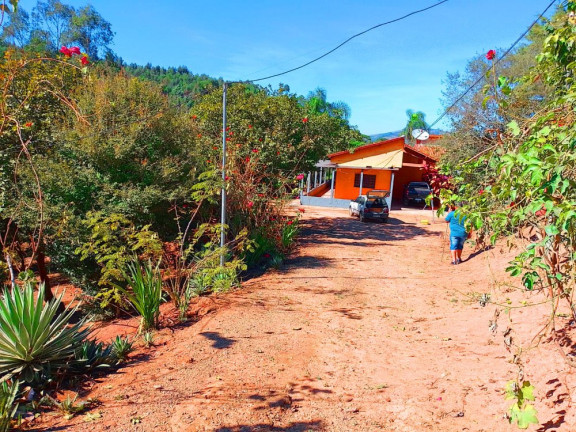 Imagem Imóvel com 1 Quarto à Venda, 5.000 m² em Pião - Piracaia Imagem Imóvel com 1 Quarto à Venda, 5.000 m² em Pião - Piracaia