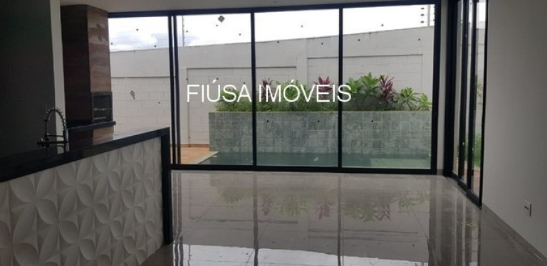 Imagem Casa com 3 Quartos à Venda, em Vila Do Golf - Ribeirão Preto Imagem Casa com 3 Quartos à Venda, em Vila Do Golf - Ribeirão Preto