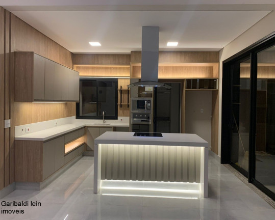 Imagem Casa com 3 Quartos à Venda, 270 m² em Swiss Park - Campinas Imagem Casa com 3 Quartos à Venda, 270 m² em Swiss Park - Campinas