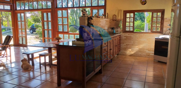 Imagem Casa com 1 Quarto à Venda, 49.500 m² em Centro - Araruama