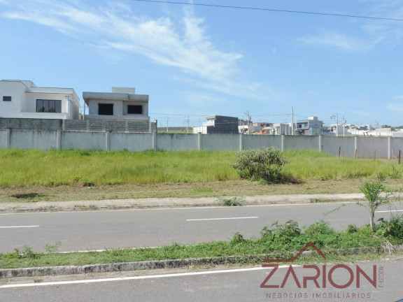 Terreno à Venda, 250 m² em Vale Dos Cristais - Taubaté