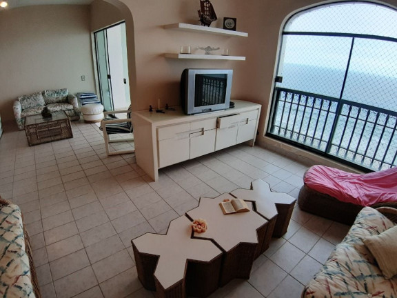 Imagem Apartamento com 3 Quartos à Venda, 215 m² em Pitangueiras - Guarujá