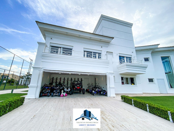 Imagem Casa com 7 Quartos à Venda, 1.600 m² Imagem Casa com 7 Quartos à Venda, 1.600 m²