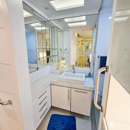 Imagem Imóvel com 3 Quartos à Venda, 120 m² em Praia Da Costa - Vila Velha