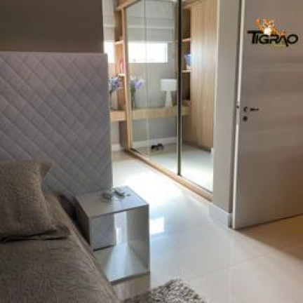 Imagem Apartamento com 4 Quartos à Venda, 208 m² em Jardim Blumenau - Blumenau Imagem Apartamento com 4 Quartos à Venda, 208 m² em Jardim Blumenau - Blumenau