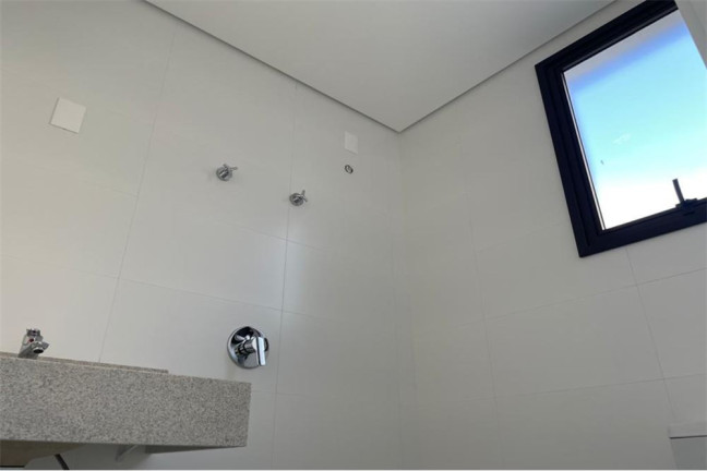 Imagem Imóvel com 2 Quartos à Venda, em João Paulo - Florianópolis Imagem Imóvel com 2 Quartos à Venda, em João Paulo - Florianópolis