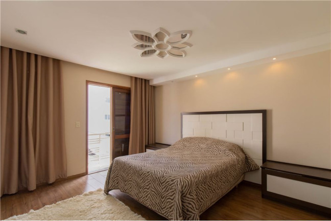 Imagem Sobrado com 3 Quartos à Venda, 145 m² em Vila Rosália - Guarulhos Imagem Sobrado com 3 Quartos à Venda, 145 m² em Vila Rosália - Guarulhos