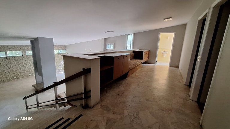 Imagem Sobrado com 3 Quartos para Alugar, 525 m² em Planalto Paulista - São Paulo