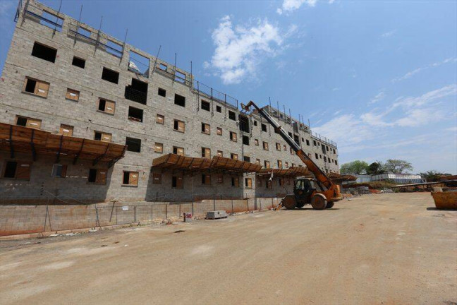 Imagem Apartamento com 2 Quartos à Venda, 40 m² em Bauru