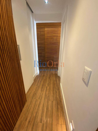 Imagem Apartamento com 4 Quartos à Venda, 156 m² em Barra Da Tijuca - Rio De Janeiro