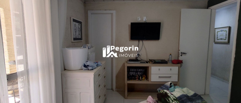 Imagem Imóvel com 5 Quartos à Venda, 5.000 m² em Jardim Eugenia Maria - Campina Grande Do Sul