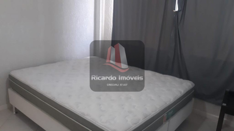 Imagem Imóvel com 2 Quartos à Venda, 60 m² em Peró - Cabo Frio Imagem Imóvel com 2 Quartos à Venda, 60 m² em Peró - Cabo Frio
