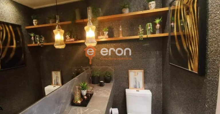 Imagem Apartamento com 3 Quartos à Venda, 266 m²
