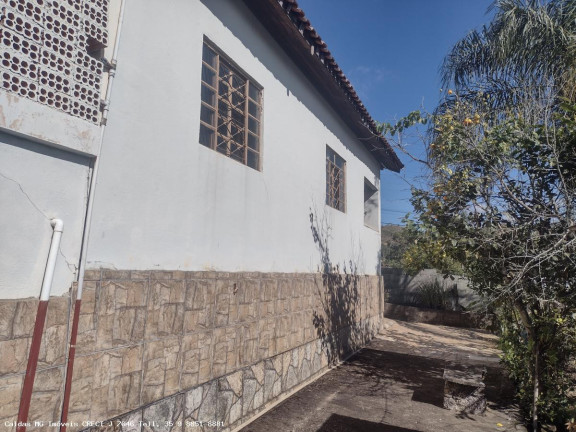 Imagem Casa com 2 Quartos à Venda, 54 m² em Pocinhos Do Rio Verde - Caldas Imagem Casa com 2 Quartos à Venda, 54 m² em Pocinhos Do Rio Verde - Caldas