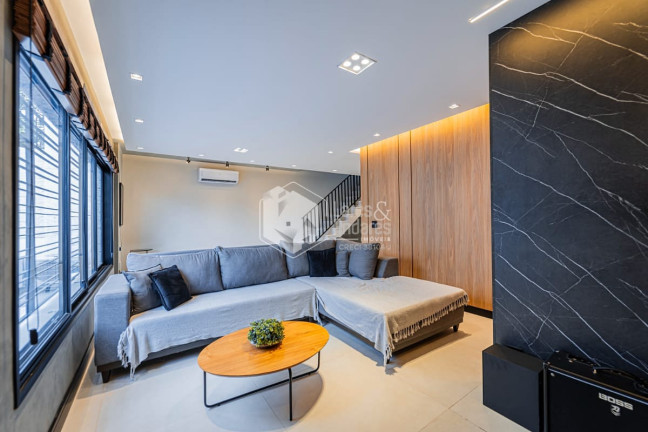 Imagem Casa com 4 Quartos à Venda, 200 m² em Indianópolis - São Paulo Imagem Casa com 4 Quartos à Venda, 200 m² em Indianópolis - São Paulo