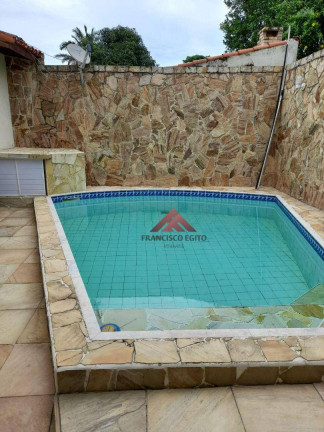 Imagem Casa com 6 Quartos à Venda, 300 m² em Piratininga - Niterói Imagem Casa com 6 Quartos à Venda, 300 m² em Piratininga - Niterói