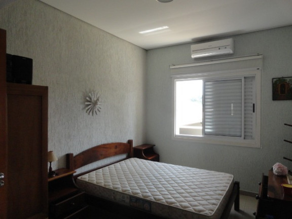 Imagem Casa com 4 Quartos para Alugar ou Temporada, 220 m² em Caxambu - Jundiaí Imagem Casa com 4 Quartos para Alugar ou Temporada, 220 m² em Caxambu - Jundiaí
