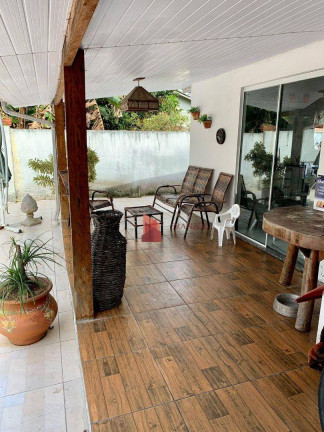 Imagem Casa com 3 Quartos à Venda, 110 m² em Centro - Itajaí Imagem Casa com 3 Quartos à Venda, 110 m² em Centro - Itajaí