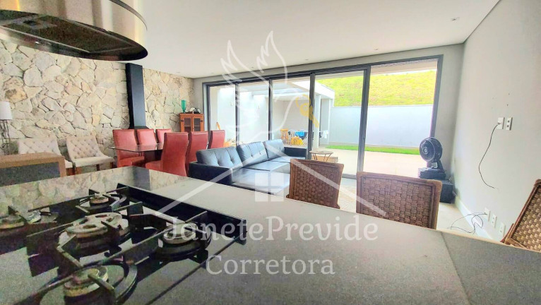 Imagem Casa de Condomínio com 3 Quartos à Venda, 202 m² em Alphaville/tamboré - Santana De Parnaíba Imagem Casa de Condomínio com 3 Quartos à Venda, 202 m² em Alphaville/tamboré - Santana De Parnaíba