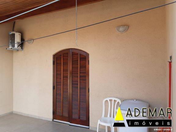 Imagem Casa com 3 Quartos à Venda, 250 m² em Piraporinha - Diadema