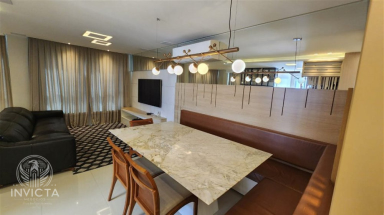 Imagem Apartamento com 3 Quartos à Venda, 136 m² em Centro - Balneário Camboriú Imagem Apartamento com 3 Quartos à Venda, 136 m² em Centro - Balneário Camboriú