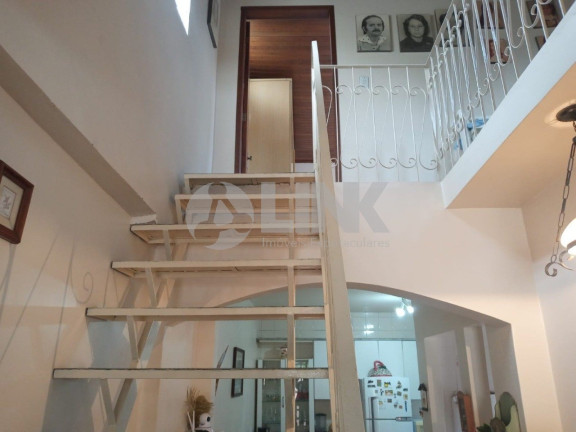 Imagem Casa com 3 Quartos à Venda, 138 m² em Jardim Carvalho - Porto Alegre Imagem Casa com 3 Quartos à Venda, 138 m² em Jardim Carvalho - Porto Alegre