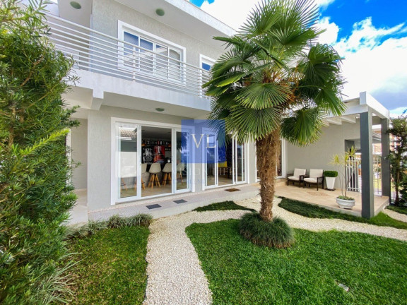 Imagem Casa com 4 Quartos à Venda, 435 m² em Cachoeira - Curitiba Imagem Casa com 4 Quartos à Venda, 435 m² em Cachoeira - Curitiba
