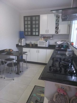 Imagem Sobrado com 3 Quartos à Venda, 110 m² em Jardim Adolpho Bim - Marília Imagem Sobrado com 3 Quartos à Venda, 110 m² em Jardim Adolpho Bim - Marília
