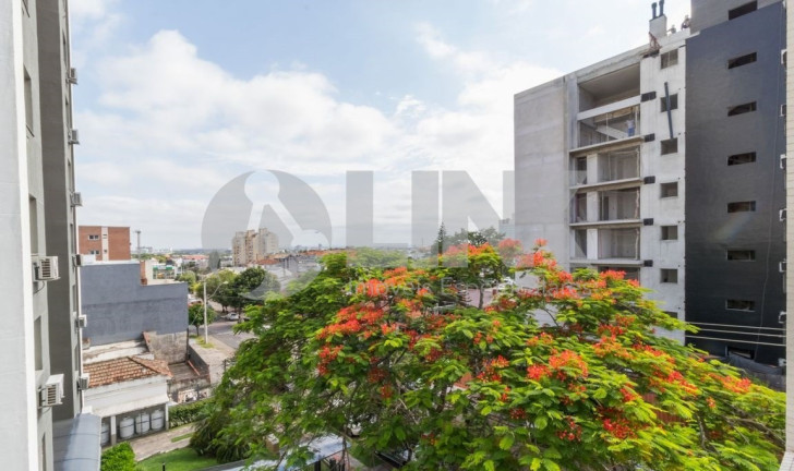 Imagem Imóvel com 3 Quartos à Venda, 185 m² em São João - Porto Alegre
