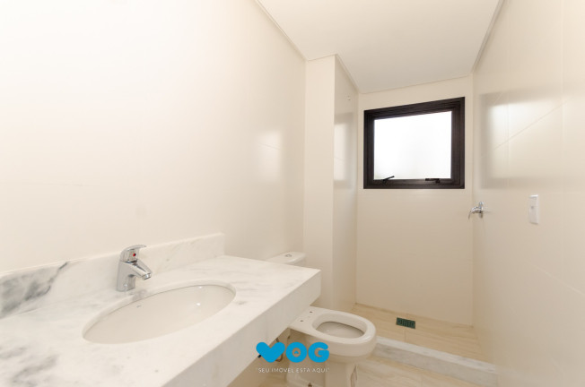 Imagem Imóvel com 3 Quartos à Venda, 130 m² em Petrópolis - Porto Alegre
