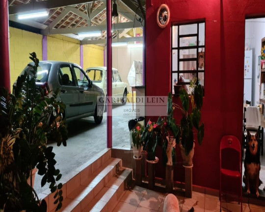 Imagem Imóvel com 3 Quartos à Venda, 200 m² em Parque Flamboyant - Amparo Imagem Imóvel com 3 Quartos à Venda, 200 m² em Parque Flamboyant - Amparo