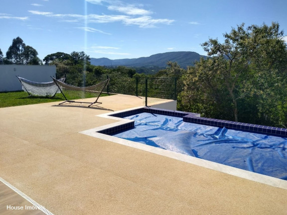 Imagem Casa com 3 Quartos à Venda, 400 m² em Medeiros - Jundiaí Imagem Casa com 3 Quartos à Venda, 400 m² em Medeiros - Jundiaí