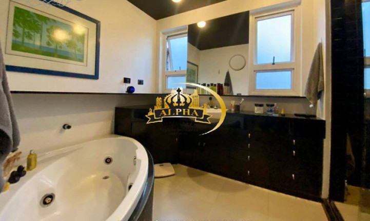 Imagem Casa com 4 Quartos à Venda,  em Tamboré - Barueri