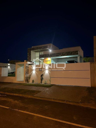 Imagem Casa com 3 Quartos à Venda, 202 m² em Parzianello - Pato Branco Imagem Casa com 3 Quartos à Venda, 202 m² em Parzianello - Pato Branco