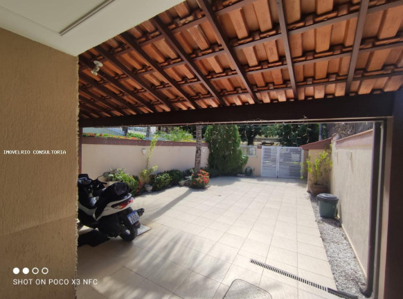 Imagem Casa com 4 Quartos à Venda, 250 m² em Rio De Janeiro Imagem Casa com 4 Quartos à Venda, 250 m² em Rio De Janeiro