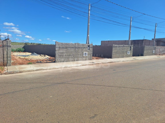 Imagem Terreno à Venda, em Vila Belo Horizonte - Itapetininga Imagem Terreno à Venda, em Vila Belo Horizonte - Itapetininga