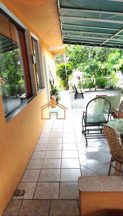 Imagem Casa com 12 Quartos à Venda, 348 m² em Costa E Silva - Joinville Imagem Casa com 12 Quartos à Venda, 348 m² em Costa E Silva - Joinville
