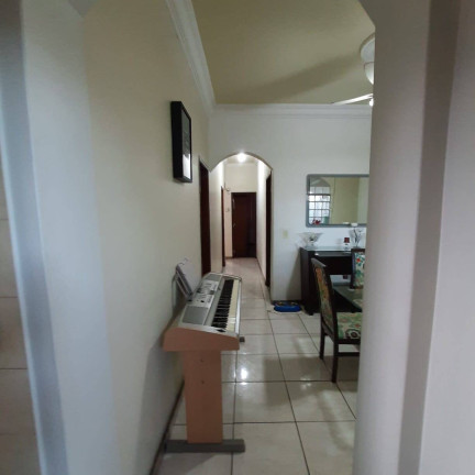 Imagem Casa com 2 Quartos à Venda, 366 m² em Eymard - Belo Horizonte