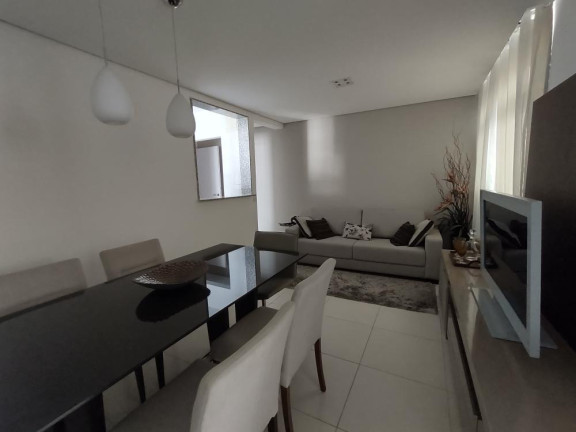 Imagem Apartamento com 3 Quartos à Venda, 62 m² em Conjunto Califórnia - Belo Horizonte