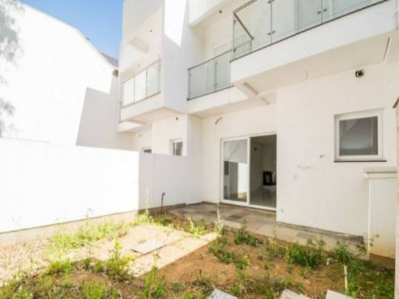 Imagem Sobrado com 3 Quartos à Venda, 190 m² em Jardim Itu - Porto Alegre