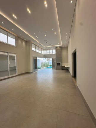 Imagem Casa de Condomínio com 4 Quartos à Venda, 450 m² em Condomínio Florais Itália - Cuiabá Imagem Casa de Condomínio com 4 Quartos à Venda, 450 m² em Condomínio Florais Itália - Cuiabá