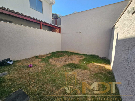 Imagem Casa com 3 Quartos à Venda, 190 m² em Itapoã - Belo Horizonte Imagem Casa com 3 Quartos à Venda, 190 m² em Itapoã - Belo Horizonte