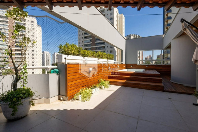 Imóvel com 4 Quartos à Venda, 255 m² em Vila Andrade - São Paulo